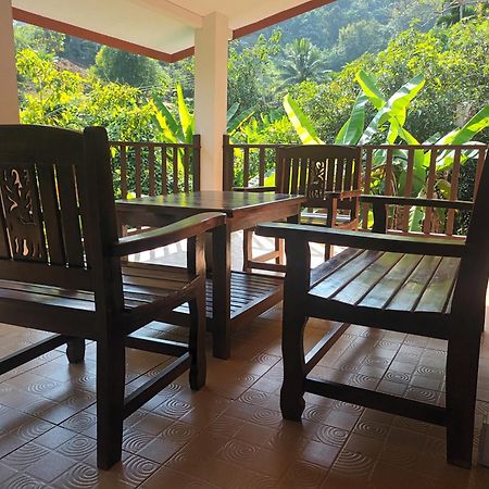 Saen Kam Resort Чиангмай Екстериор снимка