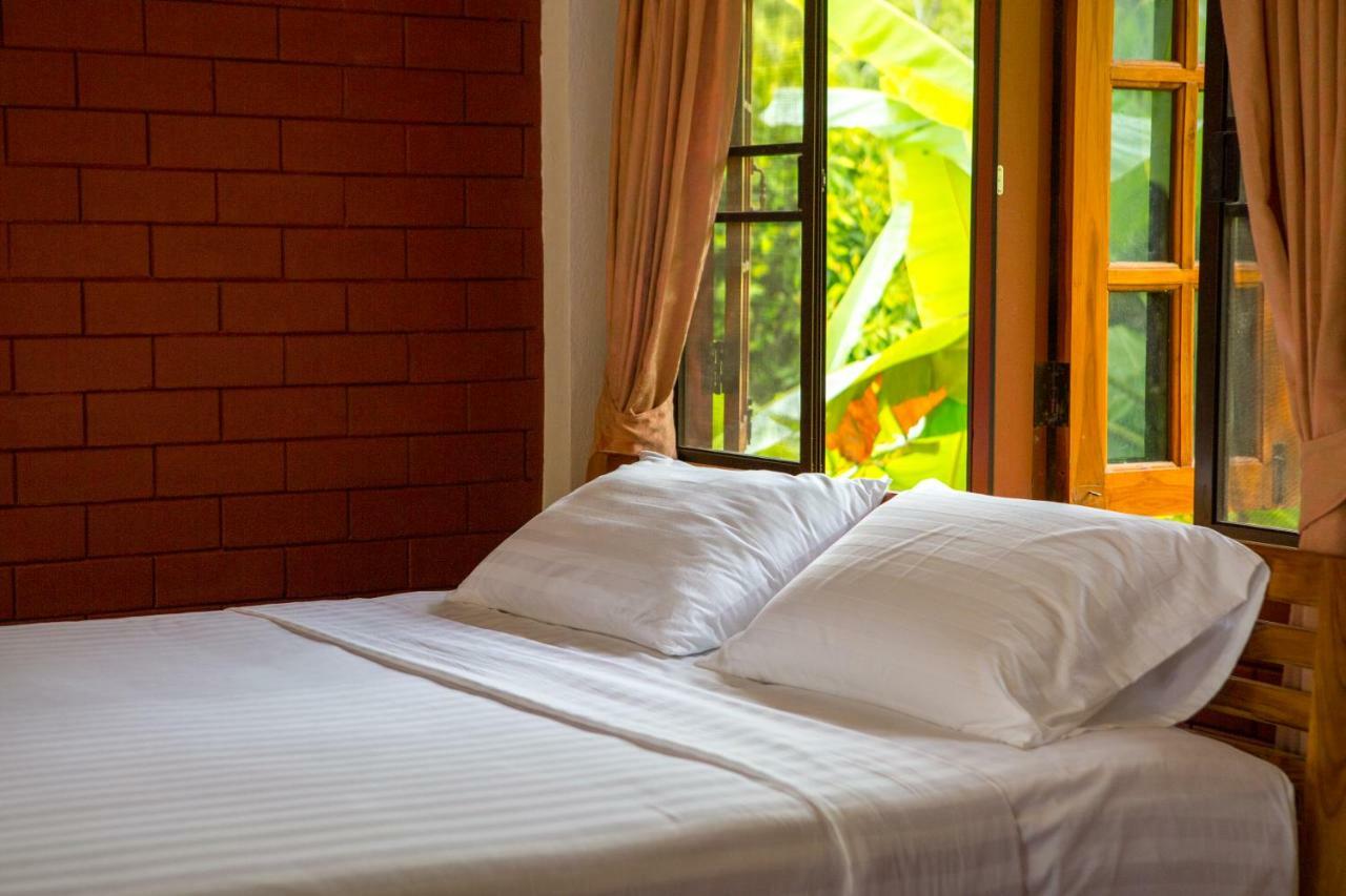 Saen Kam Resort Чиангмай Екстериор снимка