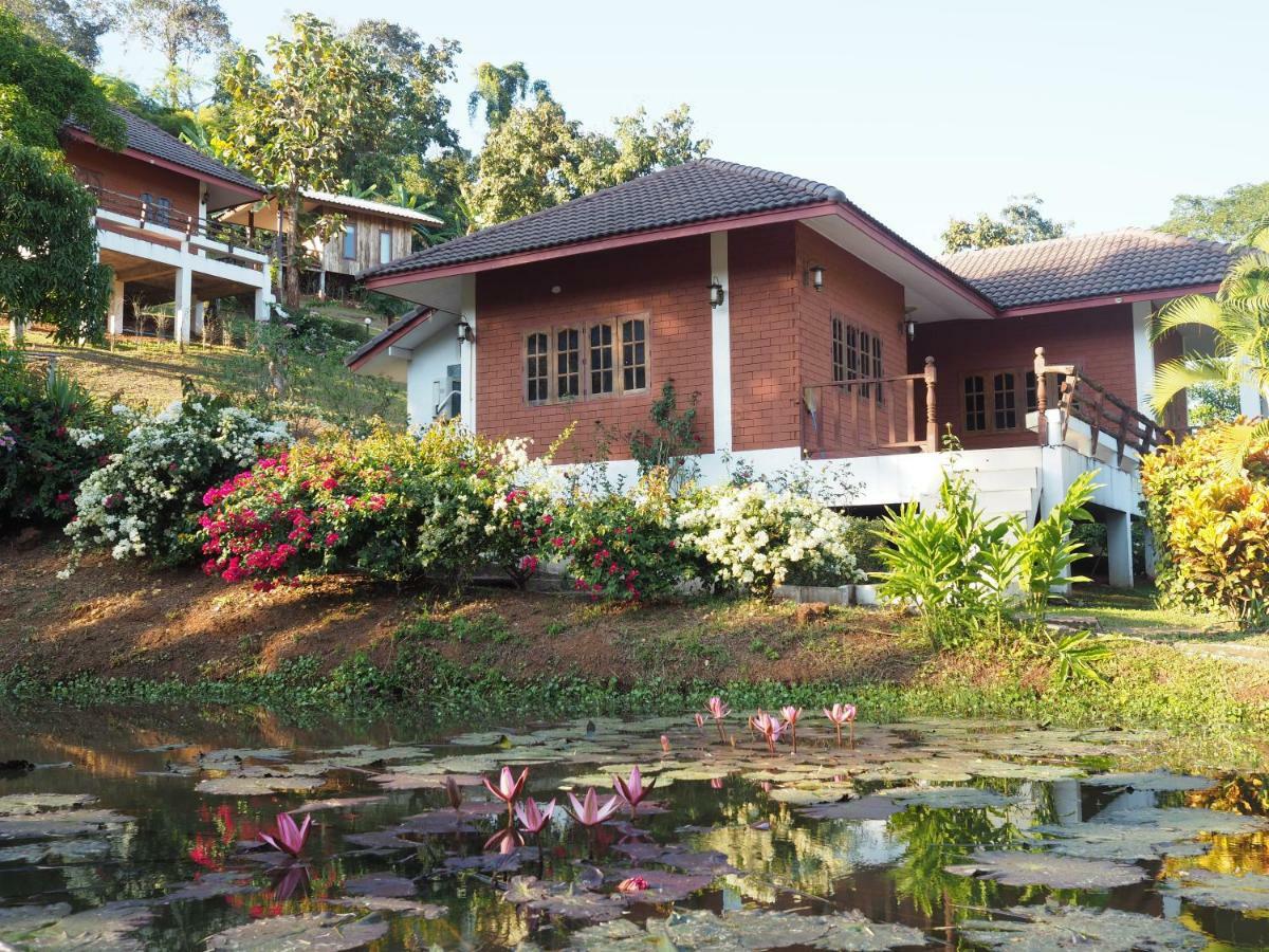Saen Kam Resort Чиангмай Екстериор снимка