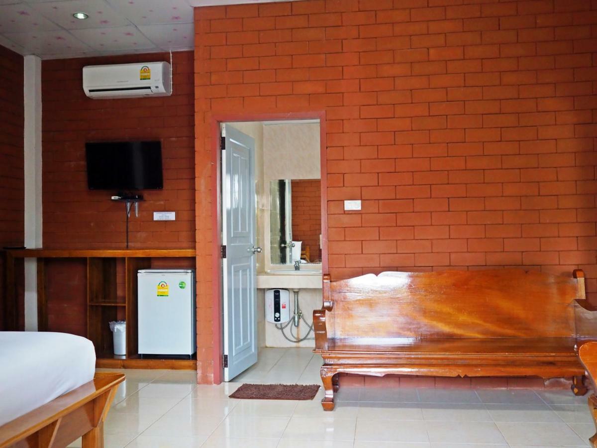 Saen Kam Resort Чиангмай Екстериор снимка